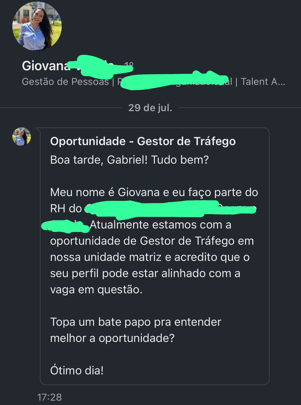 Profissional de RH no LinkedIn convidando Gabriel para vaga de Gestor de Tráfego